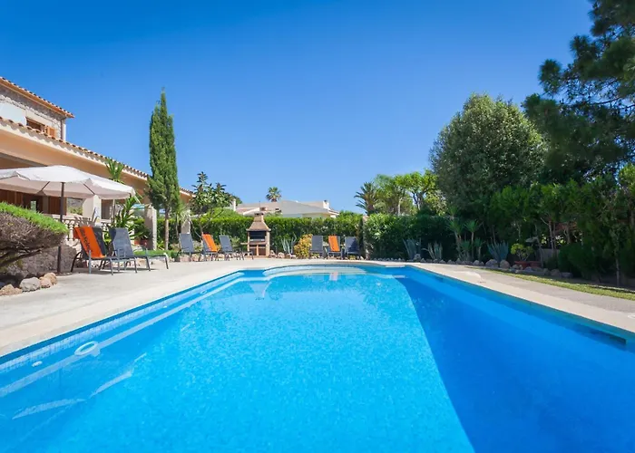 Bernardo Villa Port de Pollença